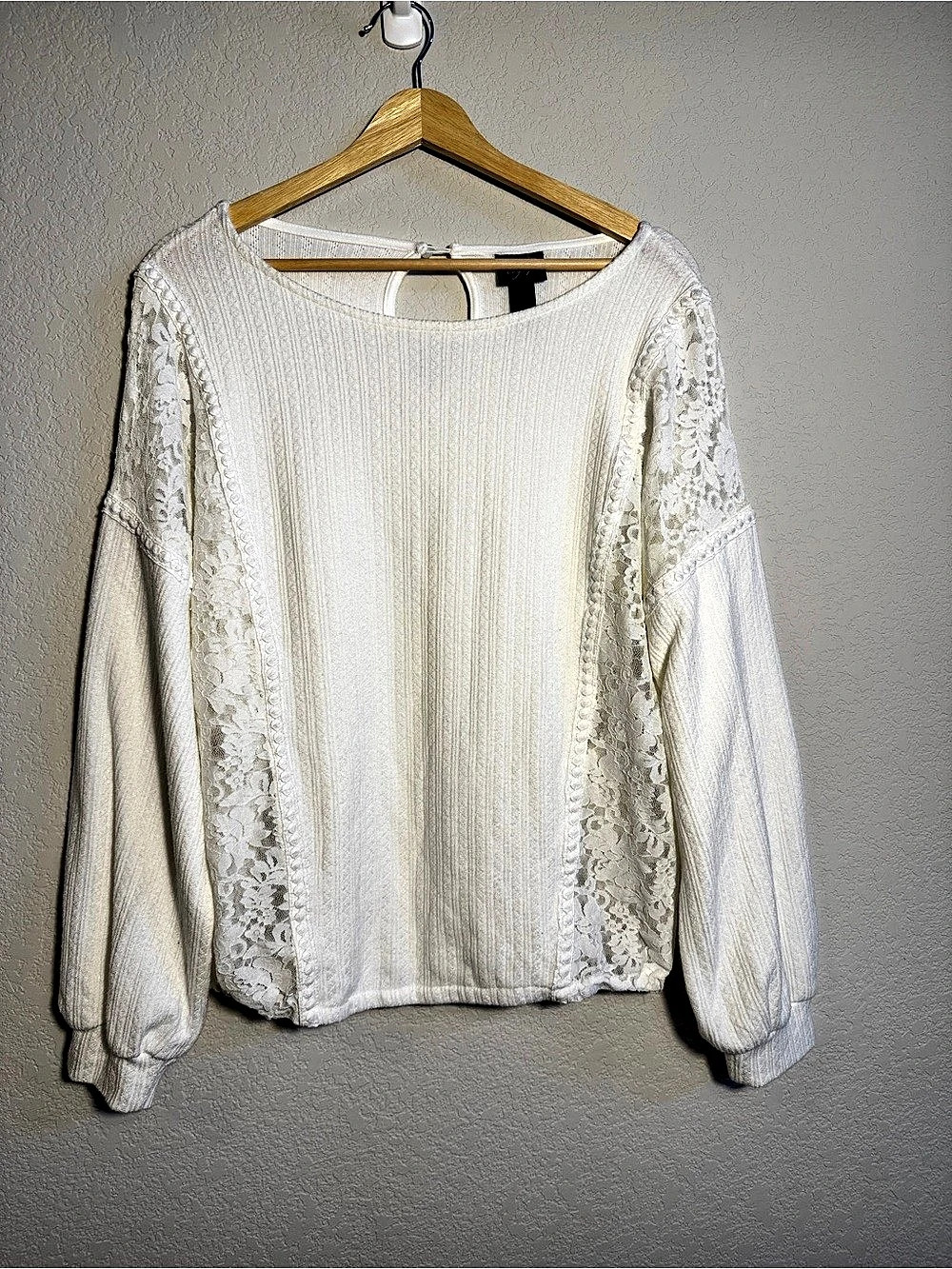 daytrip Lace Sleeve Blouse in White Size Medium boho romantic